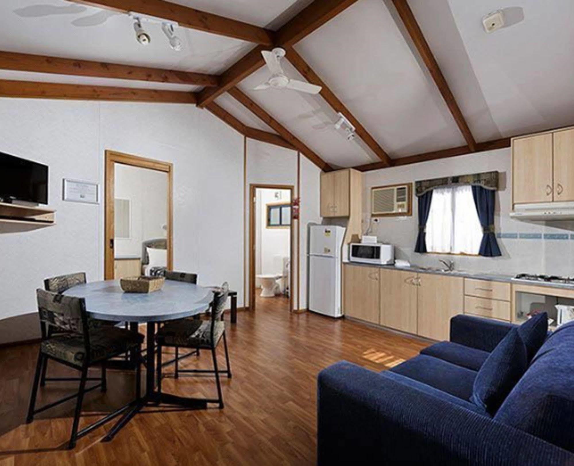 Ingenia Holidays Nepean River Emu Plains 외부 사진